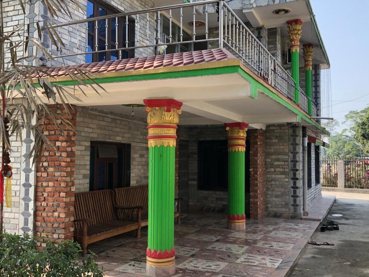 Chitwan Homestay Bharatpur  Exterior foto