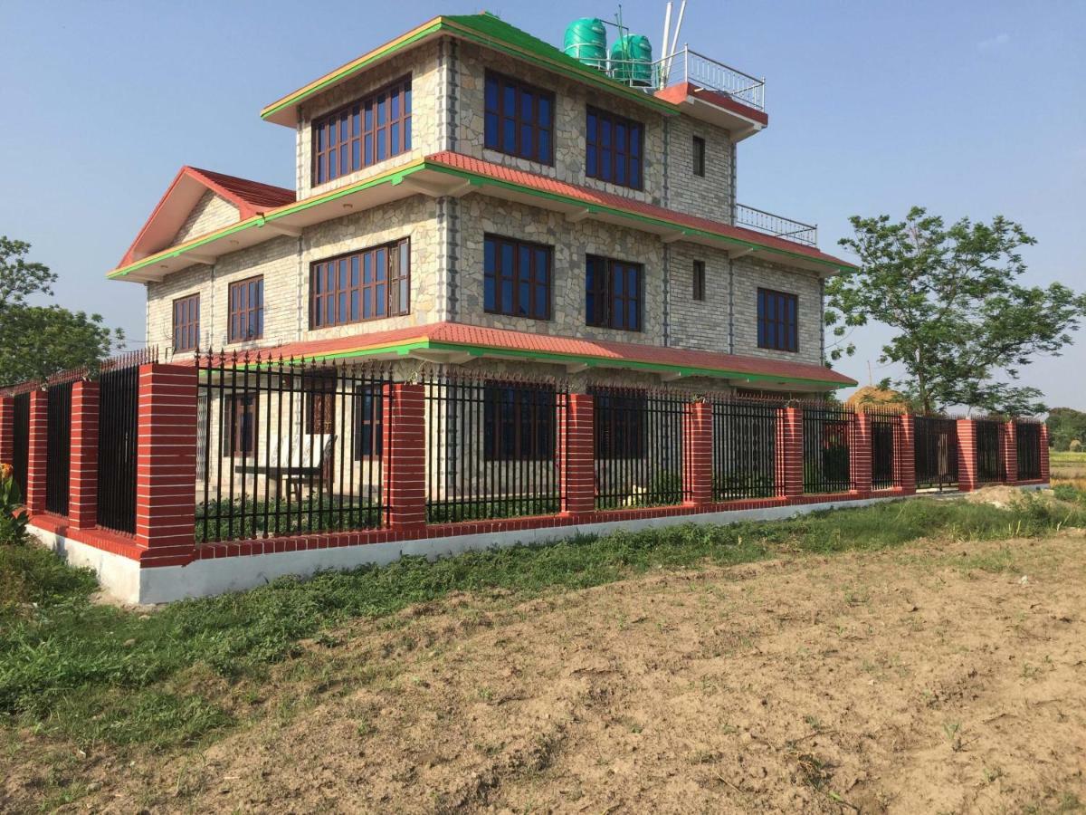 Chitwan Homestay Bharatpur  Exterior foto